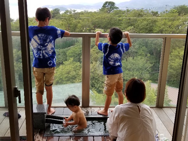 あ・し・ゆ