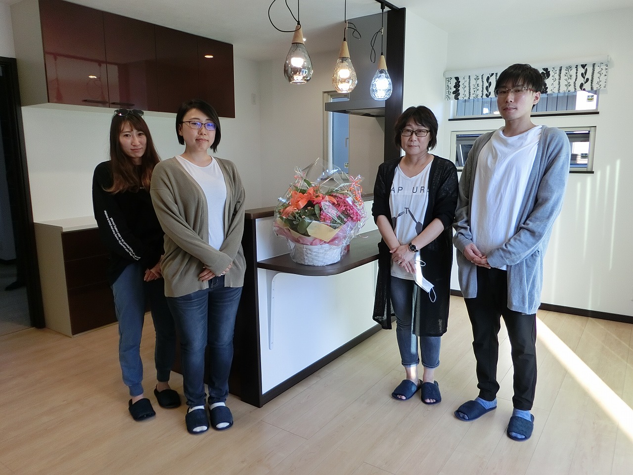 仲良し家族の素敵な「ハコ」、完成です！