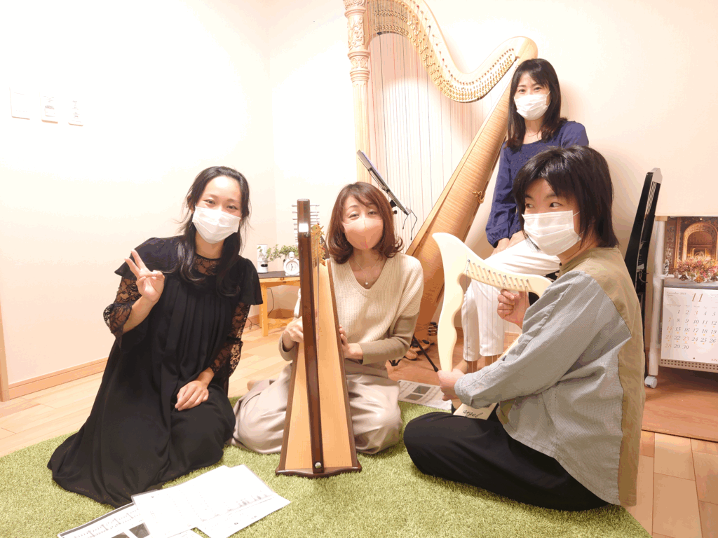☆ハープを体験しました♪