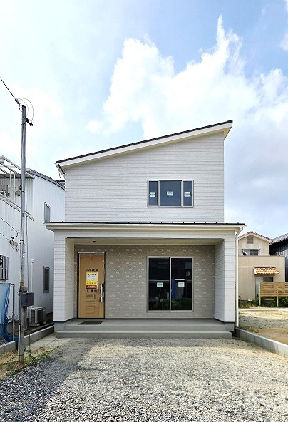 新モデルハウス建築中！