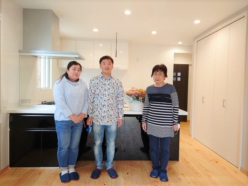 担当の方に女性がいたことも、色々共感していただき安心感がすごくありました。