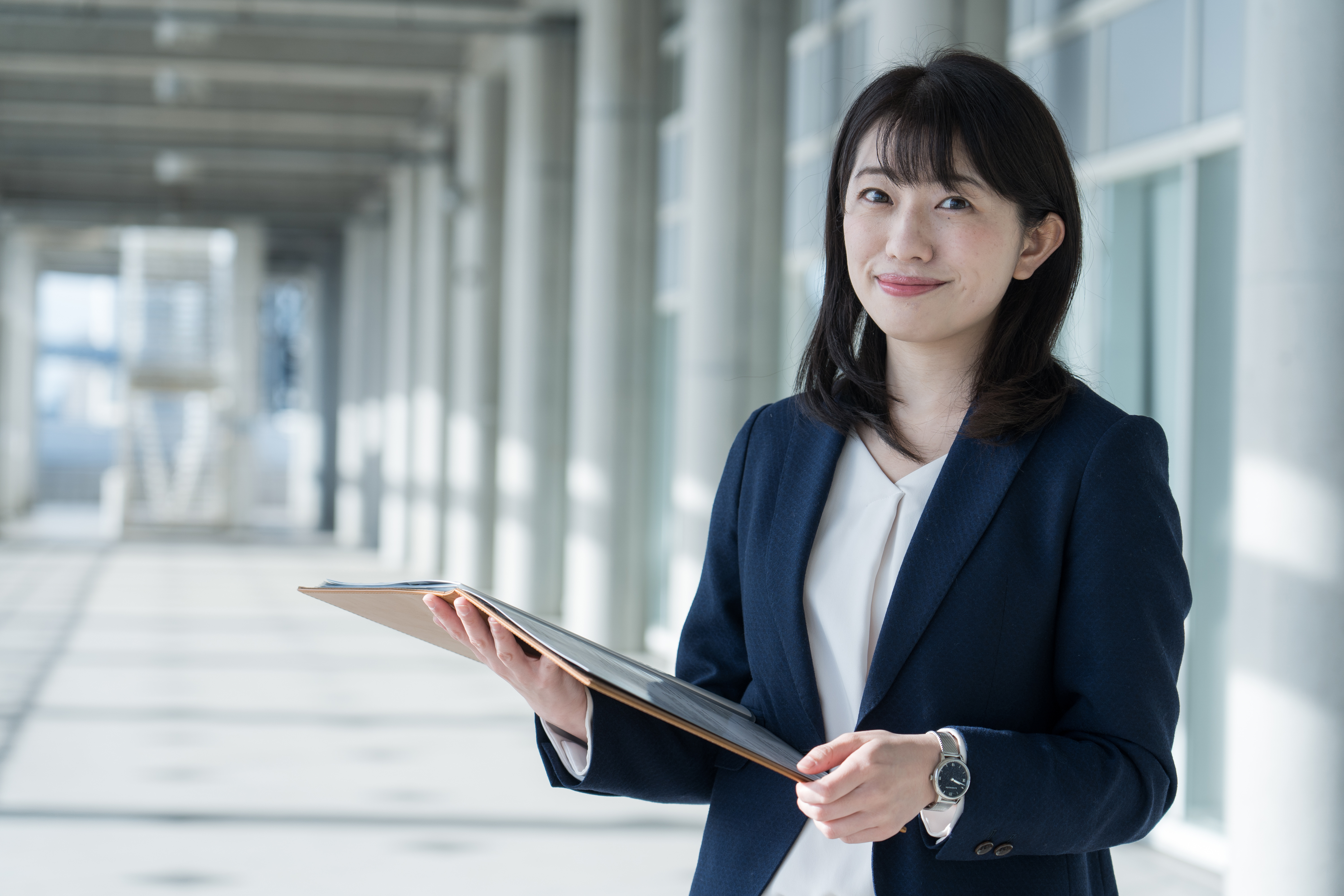 【2025年保存版】土地・資金・広さ・年収・金利・設備までデータから読み解く注文住宅の“いま”を解説します。