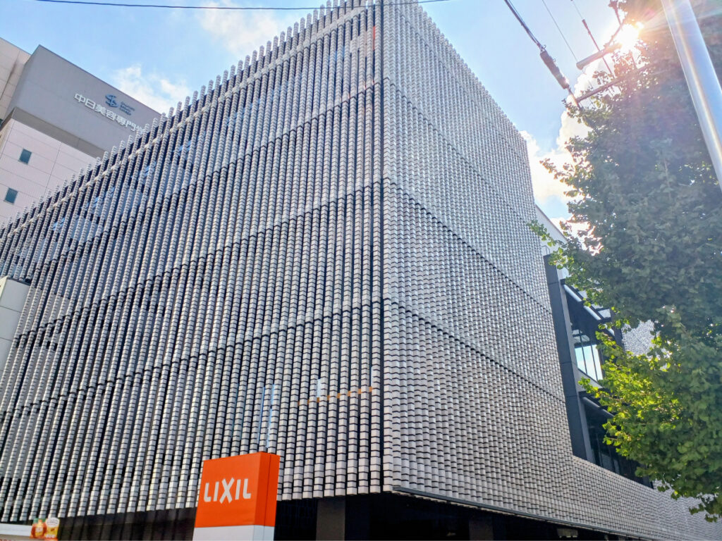 LIXILショールーム名古屋①　キッチンが家具になる？話題の新素材「リテックス トップ」を見てきました