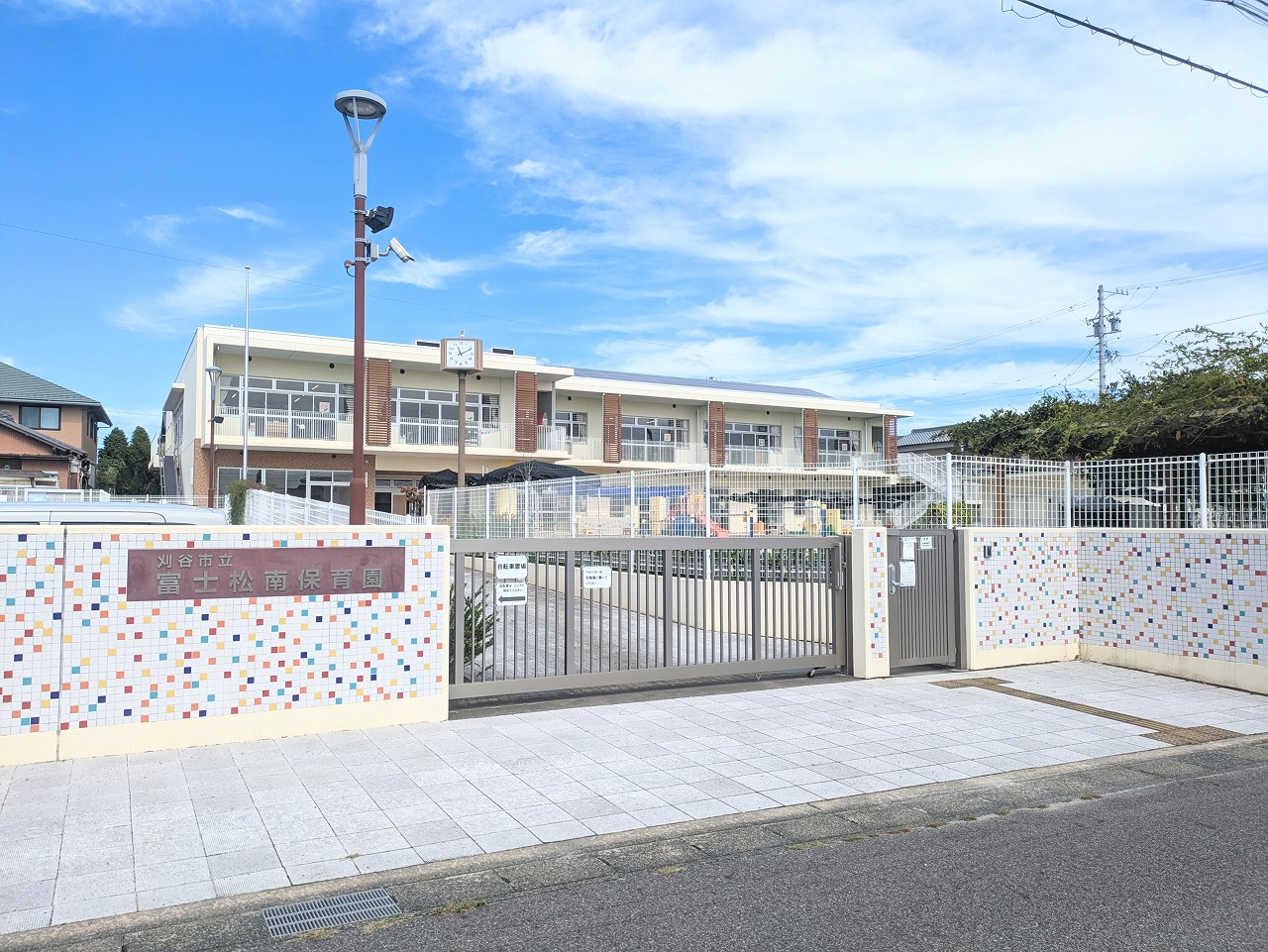 富士松南保育園まで徒歩約10分（800ｍ）