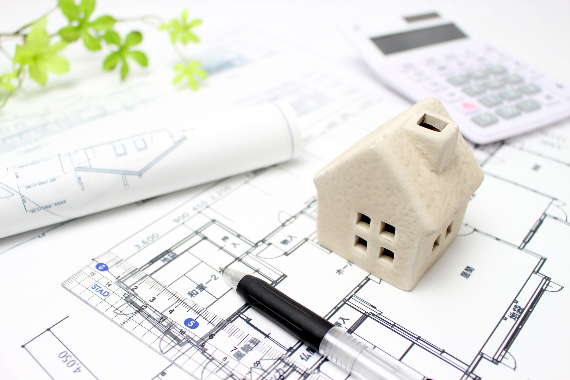 住宅の工事費用を検討するイメージ